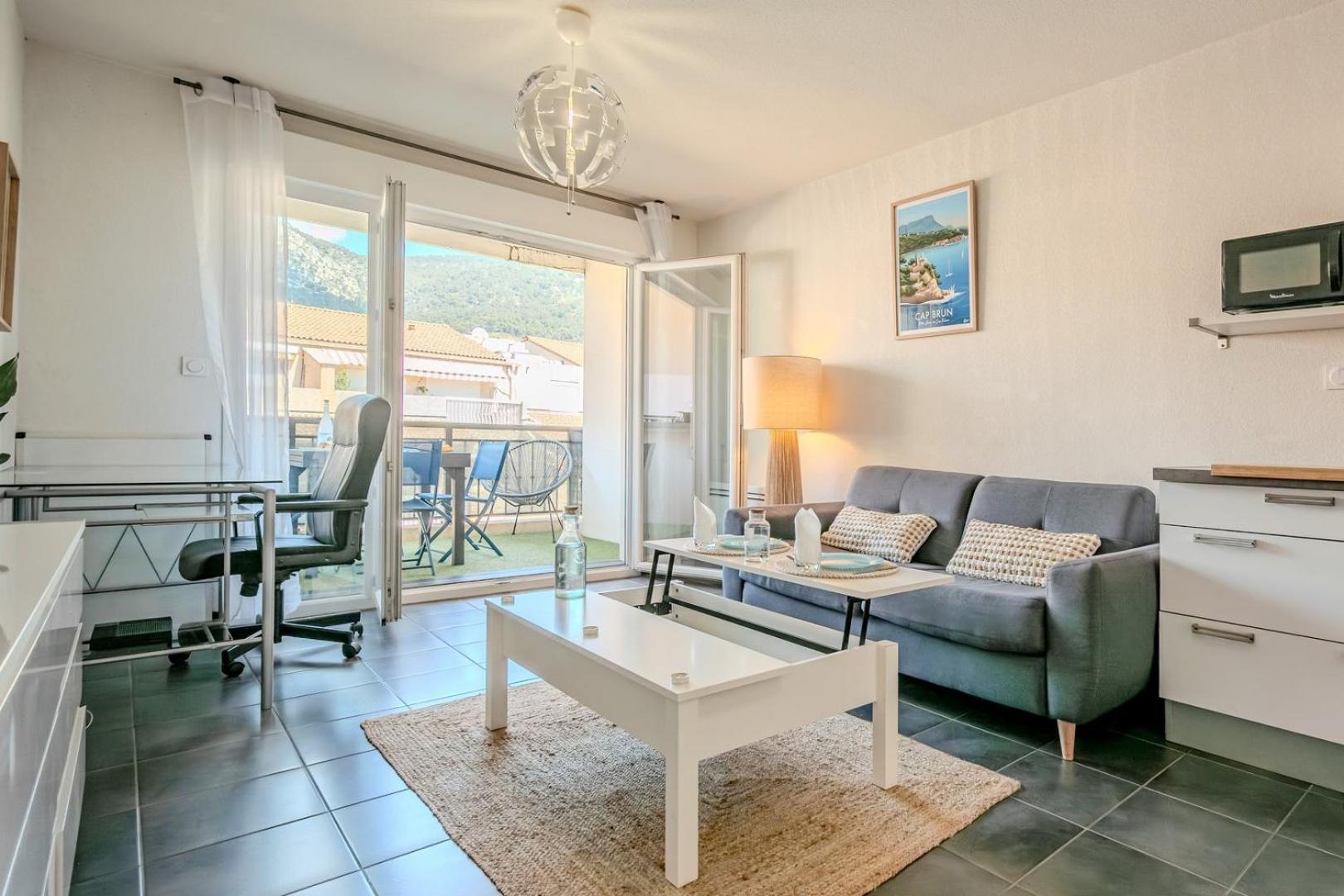 Le Neroli T2 Dernier Etage Avec Terrasse Et Garage Apartman Toulon Kültér fotó